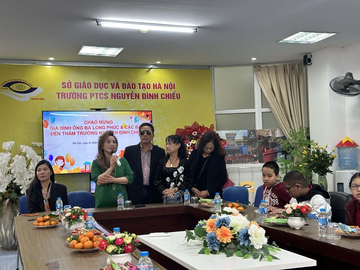 Những tấm lòng nhân ái quan tâm tới các em nhỏ có hoàn cảnh đặc biệt - ảnh 1