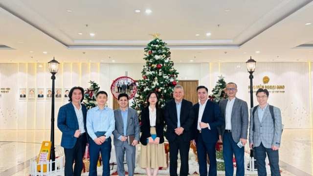 Chính sách đột phá đưa đất nước phát triển  - ảnh 2