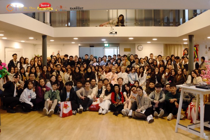 Hội quán Giao xuân: điểm hẹn văn hóa của người Việt trẻ tại Hà Lan - ảnh 8