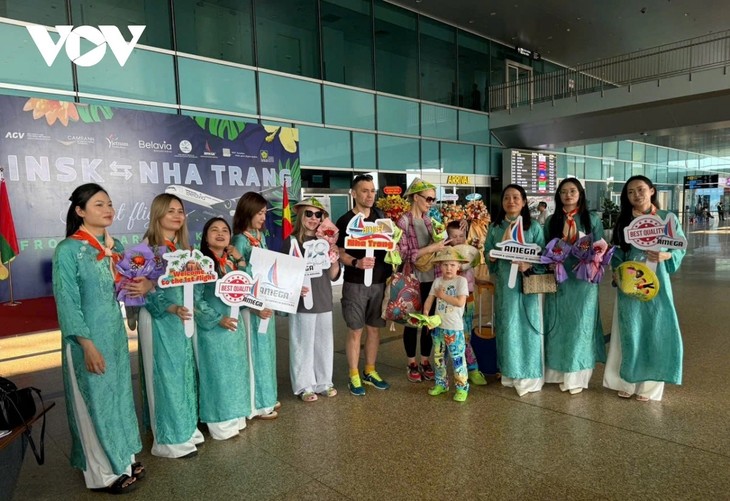 Khai trương đường bay thẳng Minsk – Cam Ranh, mở rộng kết nối du lịch Khánh Hòa - ảnh 2