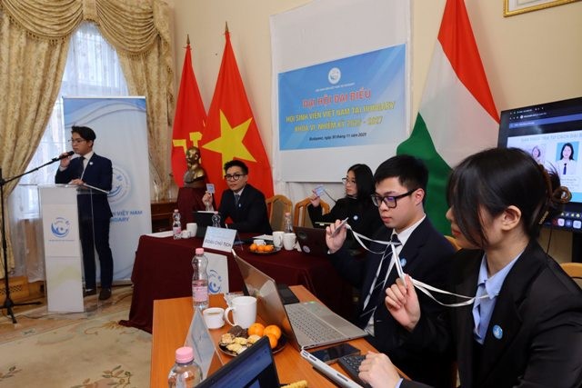 Chuyển đổi số, trí tuệ nhân tạo hỗ trợ công việc trong thời kỳ hội nhập - ảnh 4