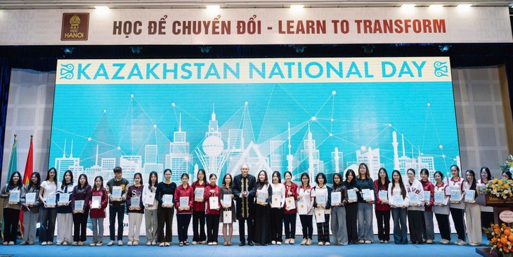 Трактат «О взглядах жителей добродетельного города»: Опубликовано философское наследие Аль-Фараби во Вьетнаме - ảnh 4