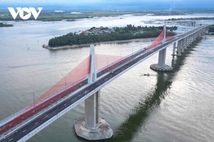 В городе Хюэ принимаются меры, направленные на устранение препятствий и создание пространства для устойчивого развития - ảnh 3