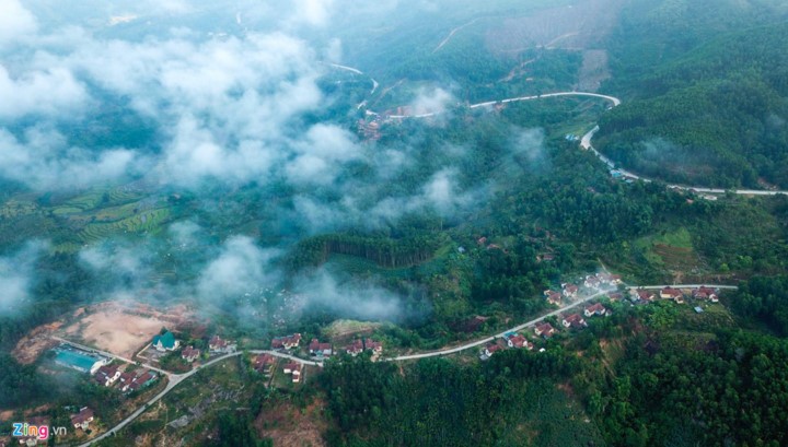 Truong Son Dong mountain range – ideal place for cloud hunters - ảnh 4