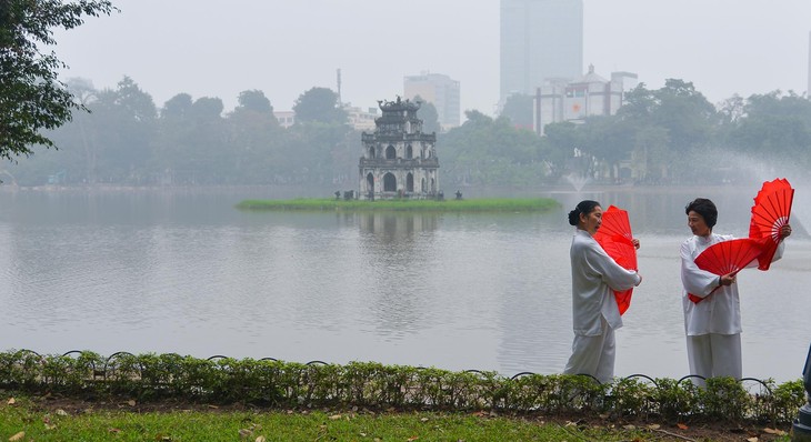  Thu Hà Nội “bâng khuâng một cõi mơ về” - ảnh 5