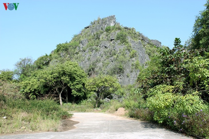 Chùa Cảnh Huống - điểm nhấn trong tour du lịch làng quê Yên Đức - ảnh 11