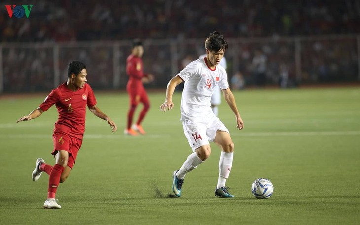 Toàn cảnh U22 Việt Nam đè bẹp U22 Indonesia để vô địch SEA Games 30 - ảnh 9