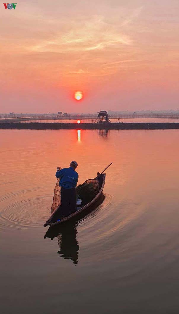 Đầm Chuồn hoang sơ, yên bình của xứ Huế mộng mơ - ảnh 2