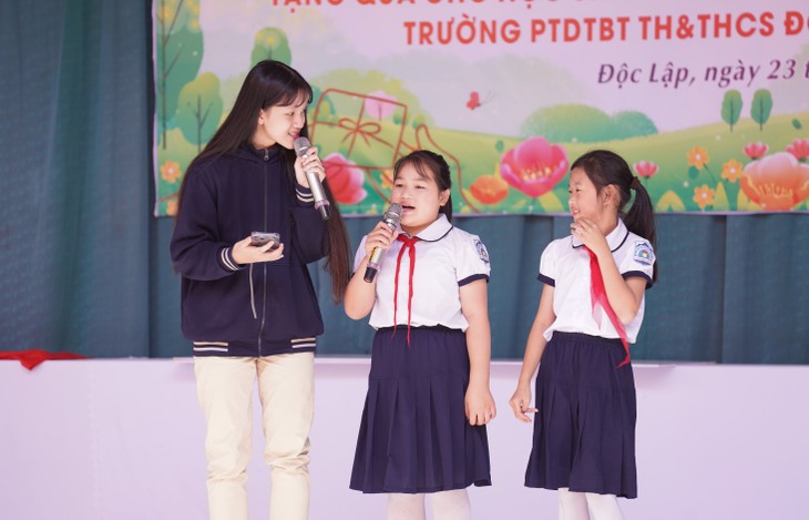 Chuyến thiện nguyện ý nghĩa của Trường Trung học Vinschool Times City tại Kỳ Sơn, Hòa Bình - ảnh 15