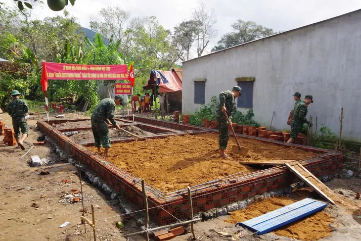 Chiến dịch Quang Trung - Binh chủng đặc công xây mới 48 căn nhà cho người dân Đăk Lăk và Khánh Hòa - ảnh 2