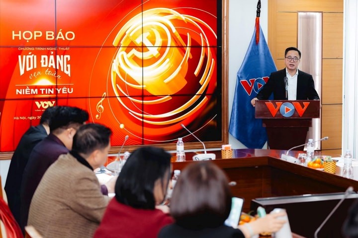 Những ca khúc lớn lên cùng làn sóng quốc gia trong chương trình Với Đảng vẹn toàn niềm tin yêu - ảnh 3