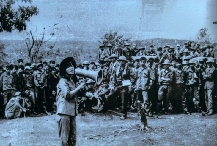 NSND Thanh Hoa: Trở về mái nhà xưa trong “Với Đảng vẹn toàn niềm tin yêu” - ảnh 3