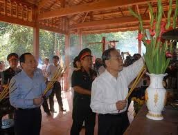 Encuentro tradicional entre veteranos revolucionarios de Sai Gon- Gia Dinh  - ảnh 1