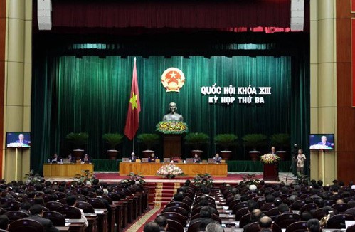 Diputados vietnamitas preocupados ante problemas socio-económicos candentes  - ảnh 1