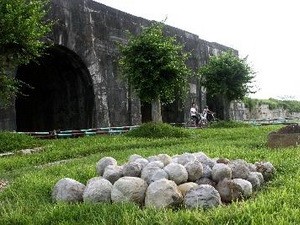 Ciudadela de la dinastía Ho atrae cada vez a más visitantes - ảnh 1