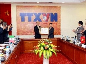 Agencia noticiosa de Vietnam y Partido del Trabajo de México impulsan relaciones - ảnh 1