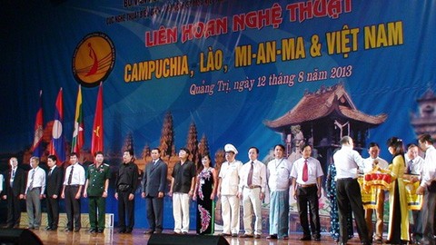 Concluye Festival Artístico Vietnam-Laos-Camboya-Myanmar - ảnh 1