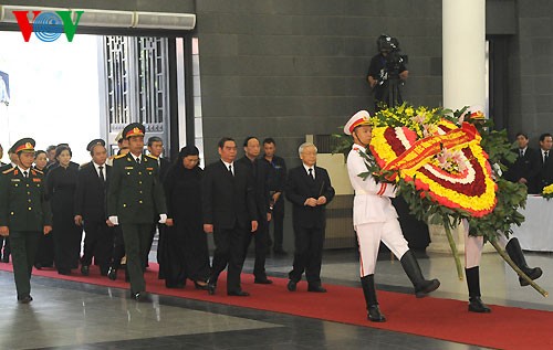 Se despiden del general vietnamita en el país y en el exterior - ảnh 4