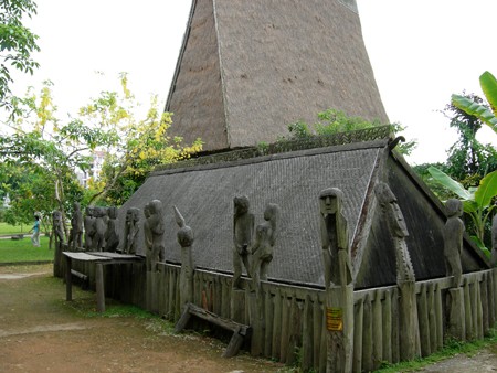 Museo de Etnología, un espacio cultural típicamente vietnamita - ảnh 4