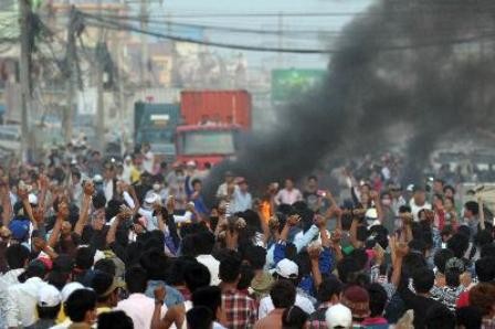 Buscan estabilizar la capital de Camboya - ảnh 1