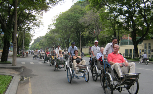 Hanoi recibe más de dos millones de visitantes durante el Tet - ảnh 1