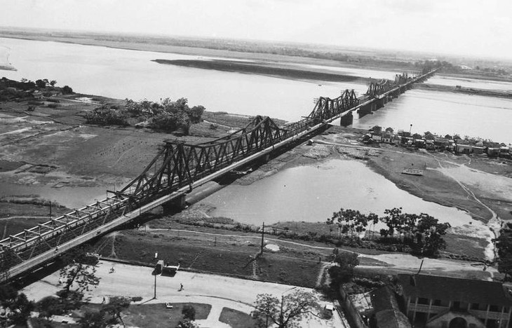 Puente de Long Bien – parte vital del espacio cultural de Hanoi - ảnh 1