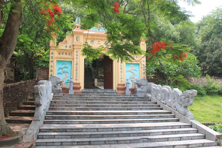 Pagoda Tieu-lugar de culto pintoresco de Kinh Bac - ảnh 1