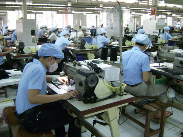 Vietnam incentiva renovación de políticas para captar capitales extranjeros - ảnh 2