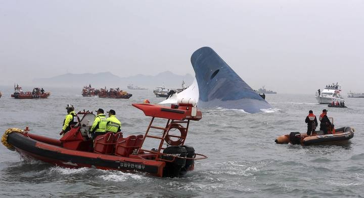 Pesar mundial por trágico naufragio en Corea del Sur - ảnh 1