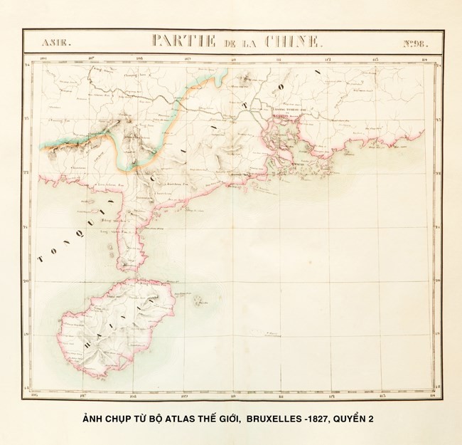 Atlas geográfico mundial 1827 confirma soberanía marítima de Vietnam - ảnh 2