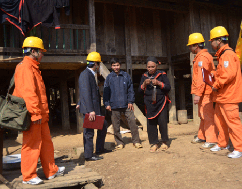 Elevan la eficiencia del programa de electrificación rural - ảnh 1