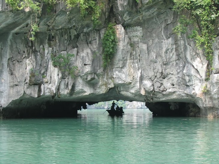 La belleza del conjunto paisajístico de Tràng An - ảnh 16