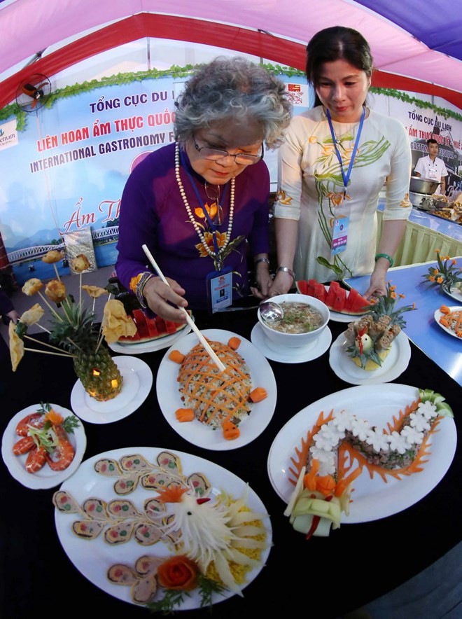 Arte culinario real de la antigua ciudadela de Hue - ảnh 1