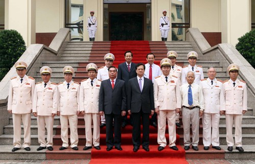 Vietnam prepara fuerzas de seguridad pública regulares y élites - ảnh 1