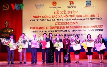 Vietnam celebra Día Mundial del Trabajo Social - ảnh 1