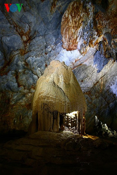 El paisaje espléndido de cueva de Thien Duong (Paraíso) - ảnh 15