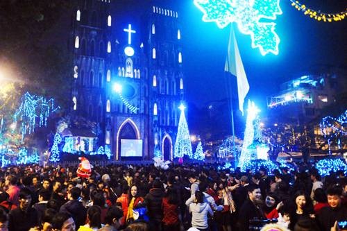 Celebran Navidad 2014 en Vietnam y en el mundo - ảnh 1