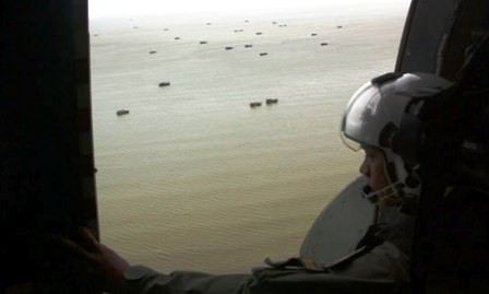 Se estrella avión AirAsia debido al mal tiempo - ảnh 1