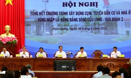 Acelera construcción de viviendas en zonas anegadas en el delta del Río Mekong  - ảnh 1