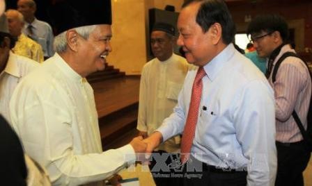 Reunión en Ciudad Ho Chi Minh por el aniversario 40 de la Reunificación nacional - ảnh 1