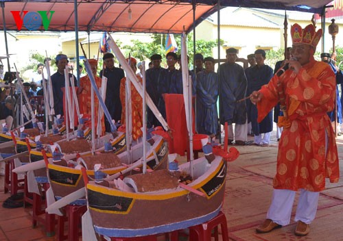 Homenajean a caídos en defensa de territorios vietnamitas en el mar  - ảnh 1