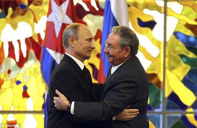 Destaca Putin el desarrollo de las relaciones Rusia- Cuba - ảnh 1