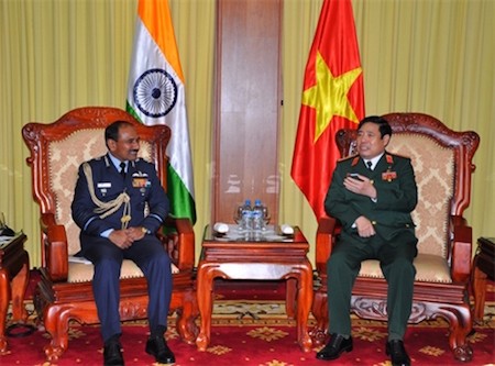 Vietnam e India fortalecen cooperación en defensa nacional - ảnh 1