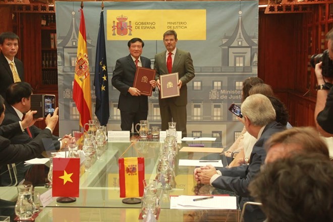 Vietnam y España firman acuerdo de apoyo jurídico penal - ảnh 1