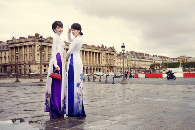 Túnica tradicional de Vietnam en calles parisinas  - ảnh 7