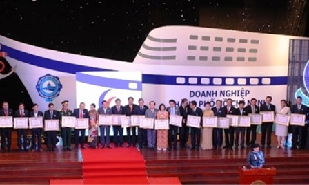 Ciudad Ho Chi Minh honra a cien empresarios destacados  - ảnh 1