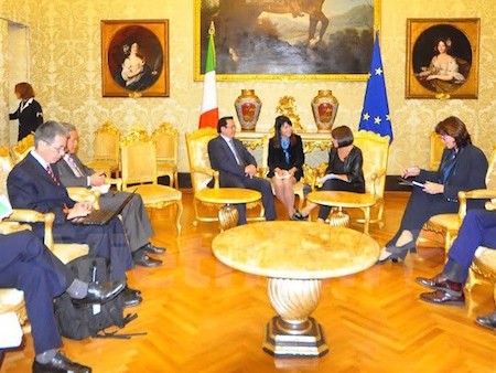 Delegación partidista de Vietnam visita Grecia e Italia - ảnh 1