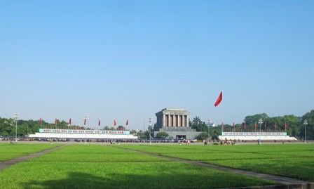 Periódico argentino publica sobre Plaza de Ba Dinh en Hanoi, Vietnam - ảnh 1