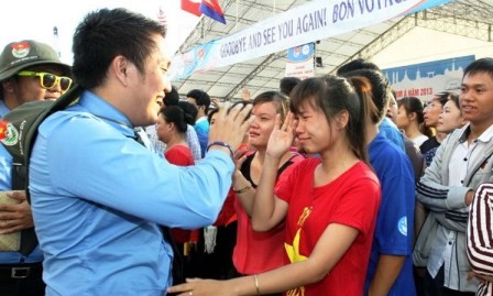 El cariño de los vietnamitas por los jóvenes del Sudeste Asiático y Japón - ảnh 2