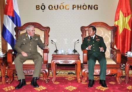 Vietnam y Cuba estrechan cooperación militar  - ảnh 1